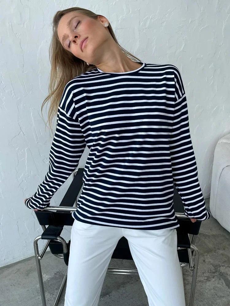 

Autumn long-sleeved striped T-shirt women s casual tops women s comfortable loose cotton T-shirt S