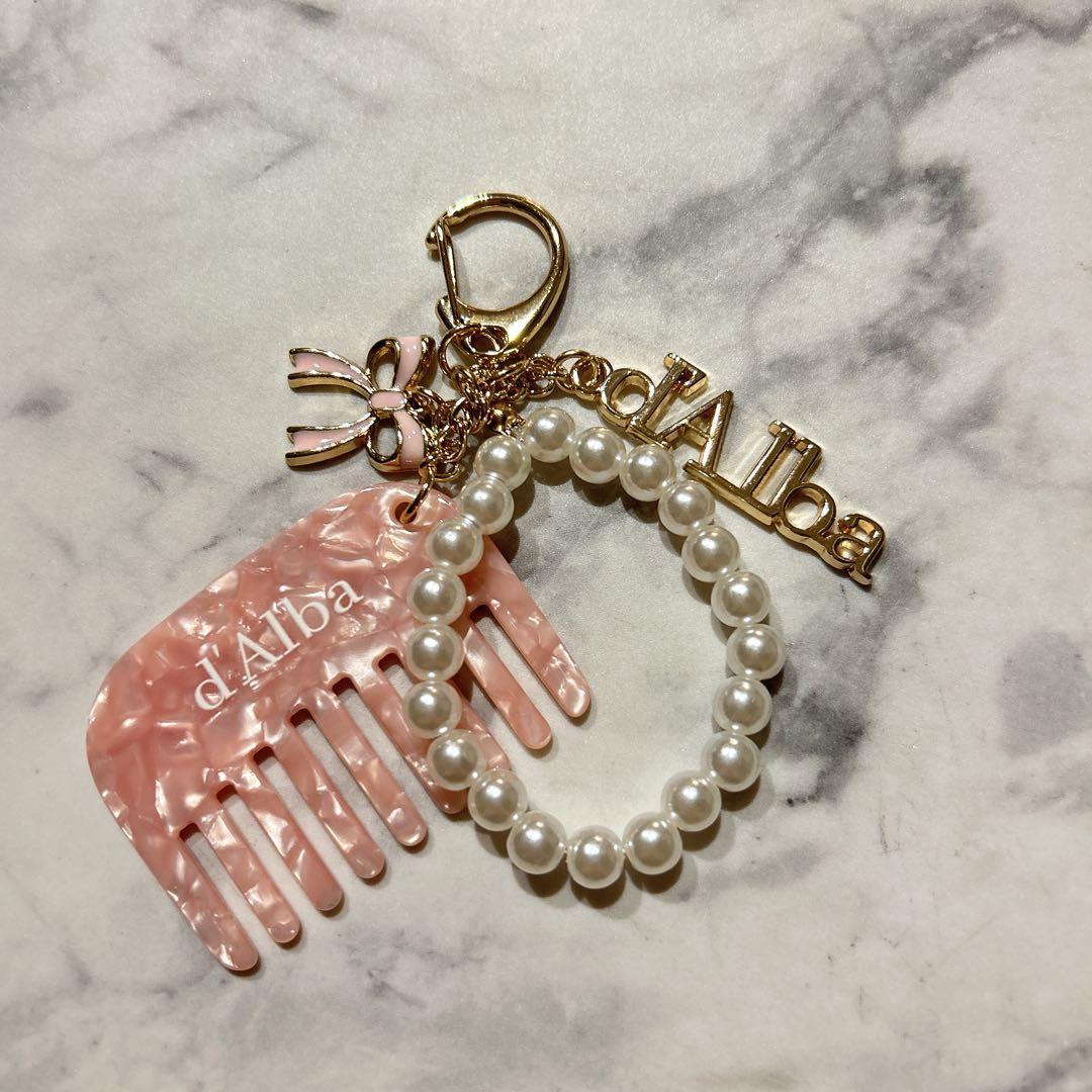 Used New d Alba Comb Pearl Ribbon Charm
