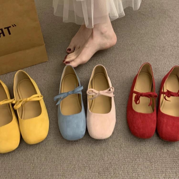 Retro evening wind bow ballet shoes women's word with round head Mary Jane shoes French light mouth low heel small single shoes