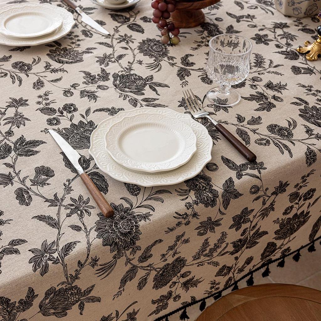 Retro Black Floral Tassel Tablecloth – Rectangular, American French Pastoral Style Coffee Table Cover.