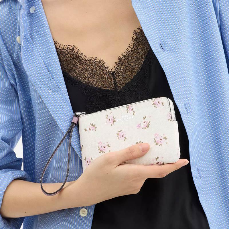 Coach Corner Zip 16 Silver Metal Logo Floral Print Coated Canvas Clutch Small Women Clutch Multicolor Chalk CAL72-SVCAH