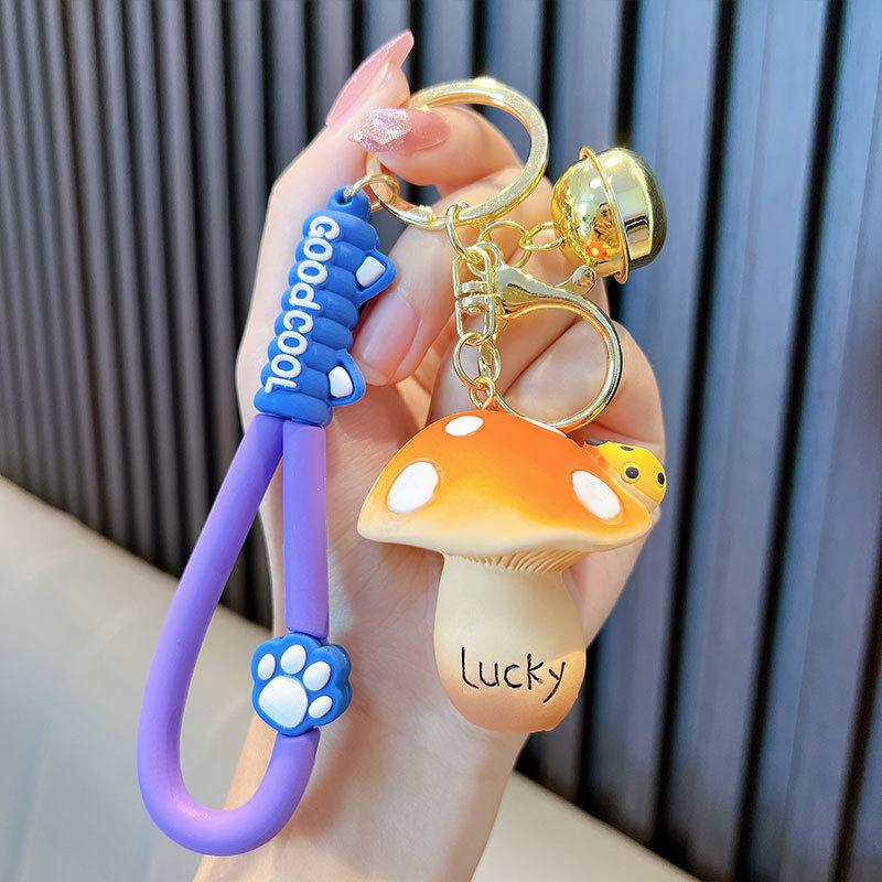 Creative Lucky Resin Mushroom Key Chain Lady Cute Car Bag Pendant Keyrings Accessories Gifts