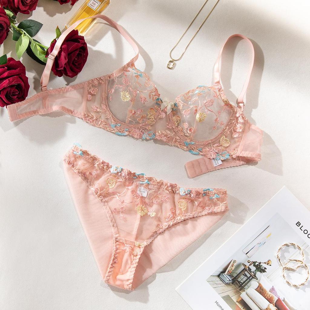 "Romantic Floral Embroidered Lingerie Set - European & American Style, Simple & Versatile"