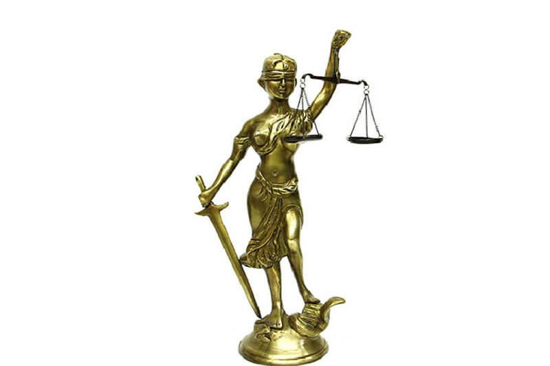 

Женщина-справедливость 14 дюймов