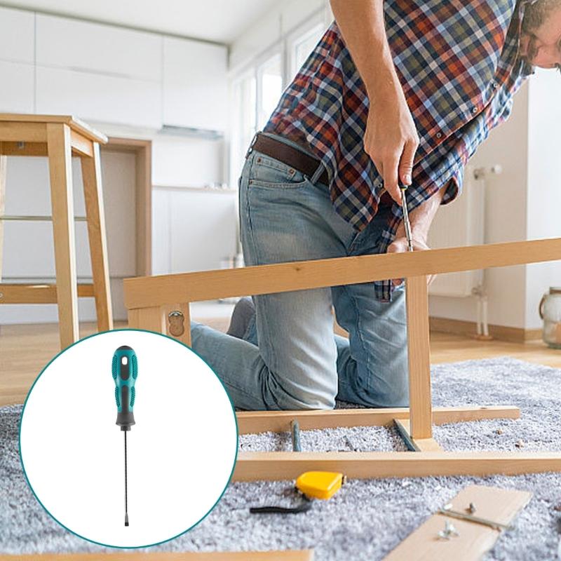 4Pcs Household Magnetic Screwdriver Set with 2 Flat & 2 Crosses Head Tip Heavy Duty Nonslip Softy Handle Screwdriver Set