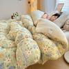 Snowflake Velvet Comforter Fine And Delicate Lamb Wool Quilt Core Dormitory Adults And Children Machine Washable Thick Blankets