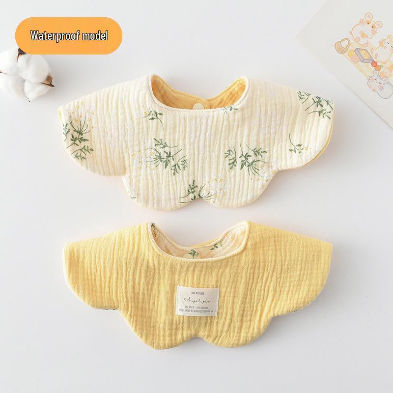 Dwustronny, wodoodporny śliniaczek dla niemowląt w stylu koreańskim z płatkami, wykonany w 100% z gazy bawełnianej