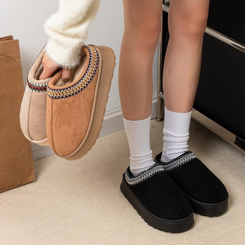 Fashion Feslishoet Winter Woman Slippers Plush Interior Anti Slip Sole Thick Bottom Embroider Fashion  Warm Slippers Use Indoor Outdoor