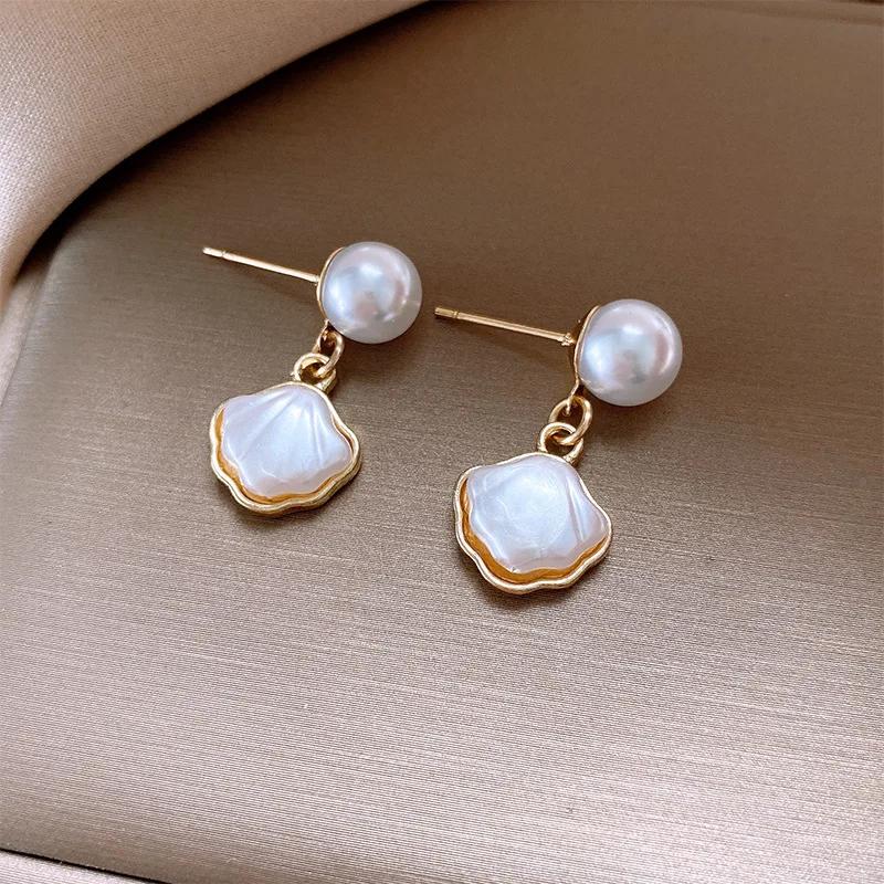 

New French Shell Imitates Pearls Dangle Earring for Women Simple Unique Geometric Ear Zircon Wholesale Christmas Gift Other
