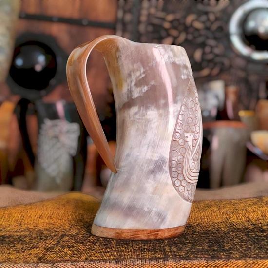 Lot de 2 mugs en corne de Viking sur socle en bois Mug à hydromel médiéval Cadeau pour lui