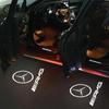 Autocollant de Voiture Nouveau 2025 Pour Mercedes Benz 2 Pièces Lampes de Projecteur de Porte de Voiture à Lumière LED Accessoires Pour Mercedes Benz AMG A B C M ML GLA