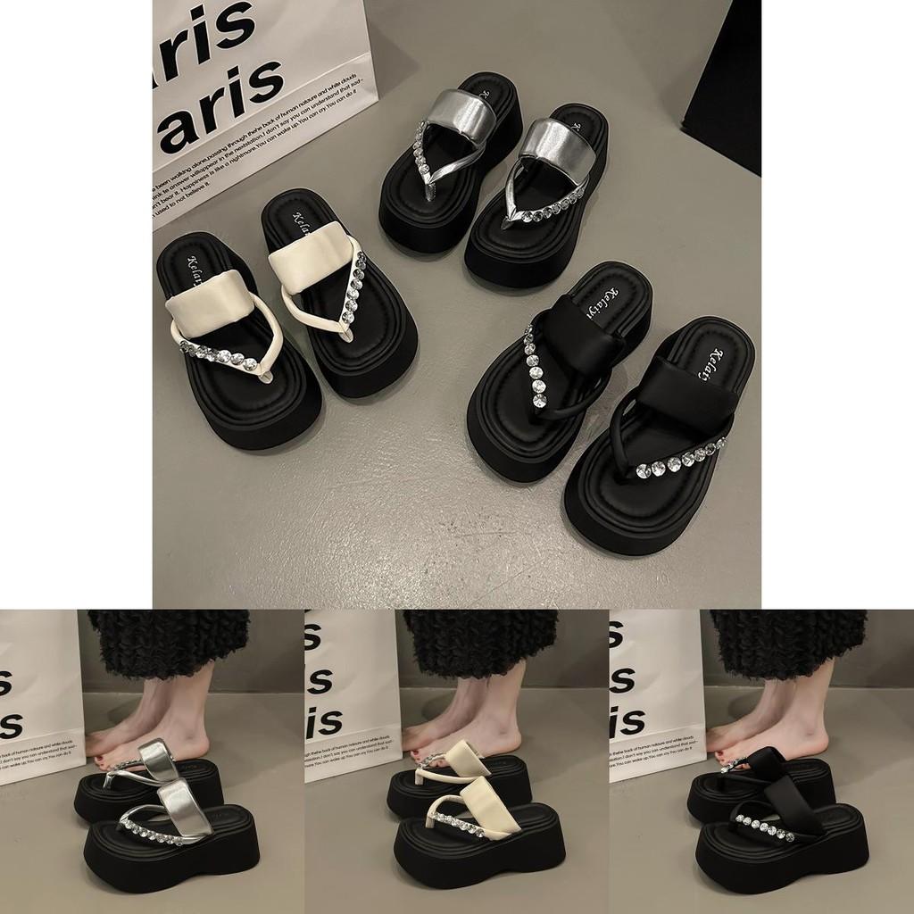 Stylish Thick Sole Women's Flip Flops Summer Casual Wedge Sandals In Black Color