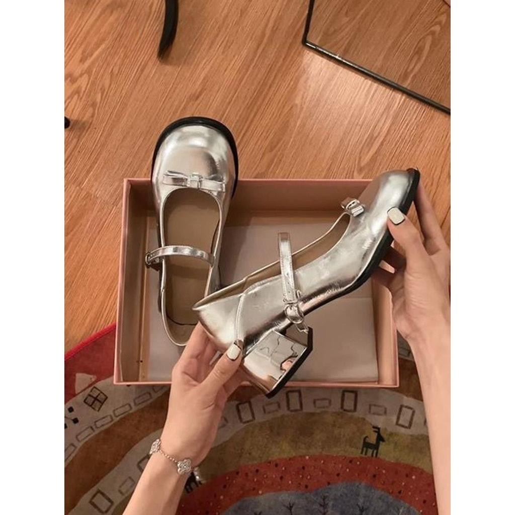 French Mary Jane Shoes Women's 2025 Autumn New Korean Version Silver Thick Heel Light Mouth with Skirt Round Head Single Shoes