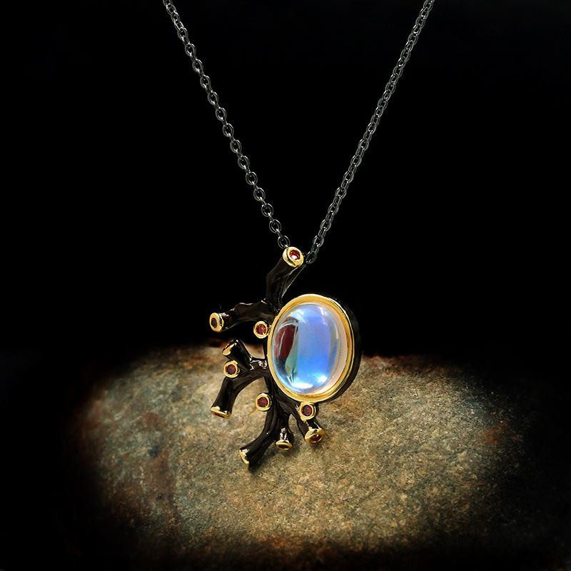 Schönheit Übertrieben Mond Edelstein Schwarzgold Zweifarbig Übertriebene Halskette