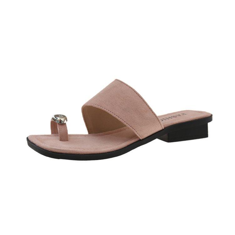 

2025 French Korean version trendy cover toe cool slippers women s outer wear summer solid color thin new flat bottom fashion with skirt 35 розовый