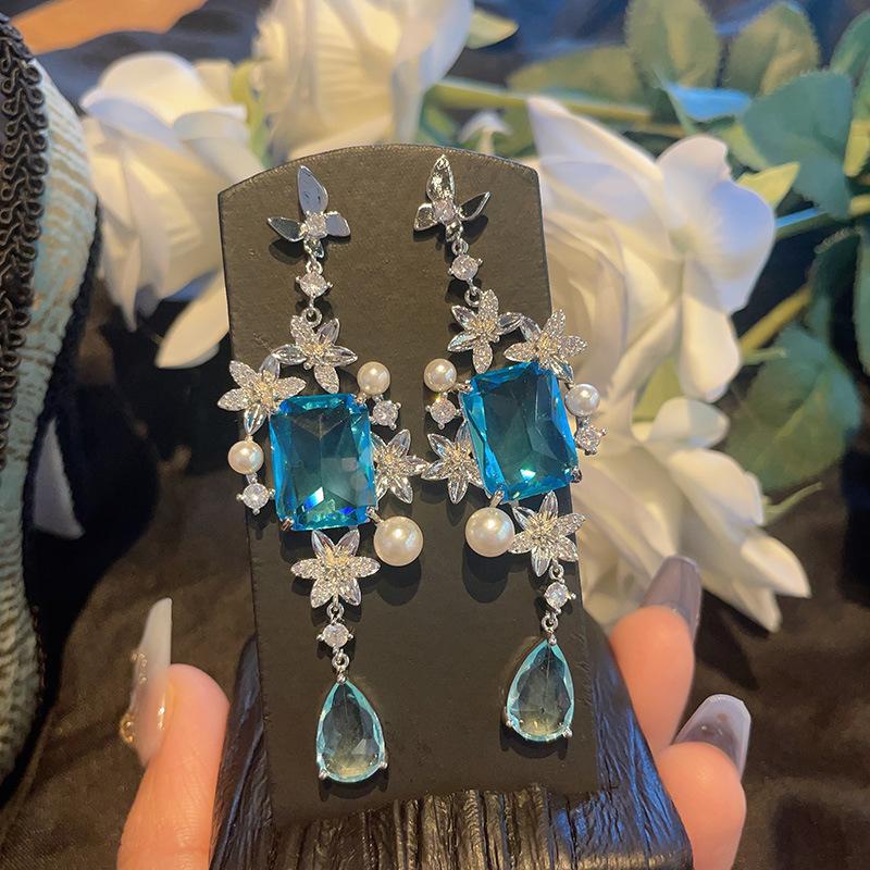 French Butterfly Flower Drop Earrings Elegant Hyland Gemstone Micro-Set Earrings Women'S Gold Jewelry