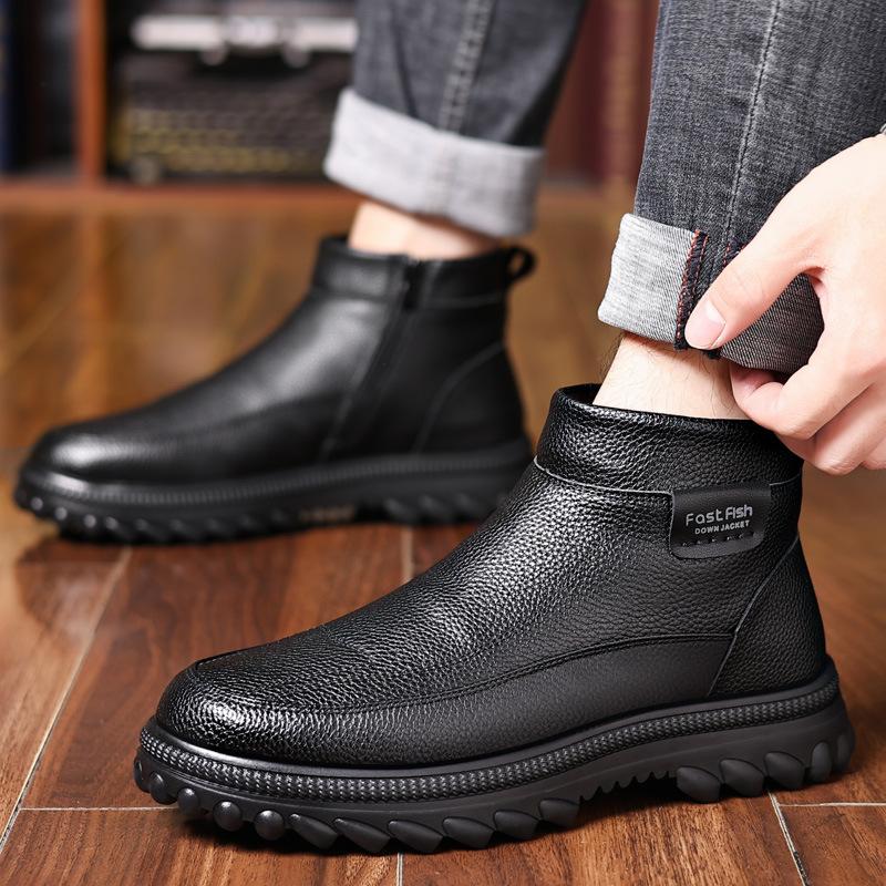 2025 Winter New Men's Cotton Shoes Thickened Anti slip High top Shoes Fashionable Leather Thick soled Cotton Shoes
