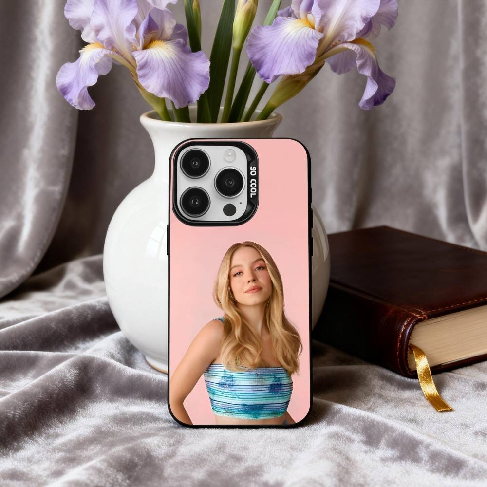 Stunning S-Sydney S-Sweeney Actress Phone Case For iPhone17,16,15,14,13,12,11 Plus,Pro Max Black Candy silver phone case