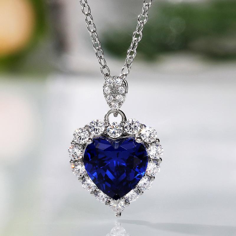 Wish inlaid royal blue love-shaped necklace female exquisite OL temperament engagement collarbone chain синий