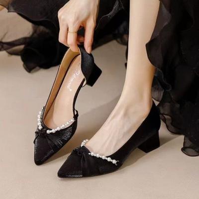 Shallow Mouth Pearl Fashion Single Shoes Women's New Pointed Square Heel Fashion Shoes Women's Gentle High Heels