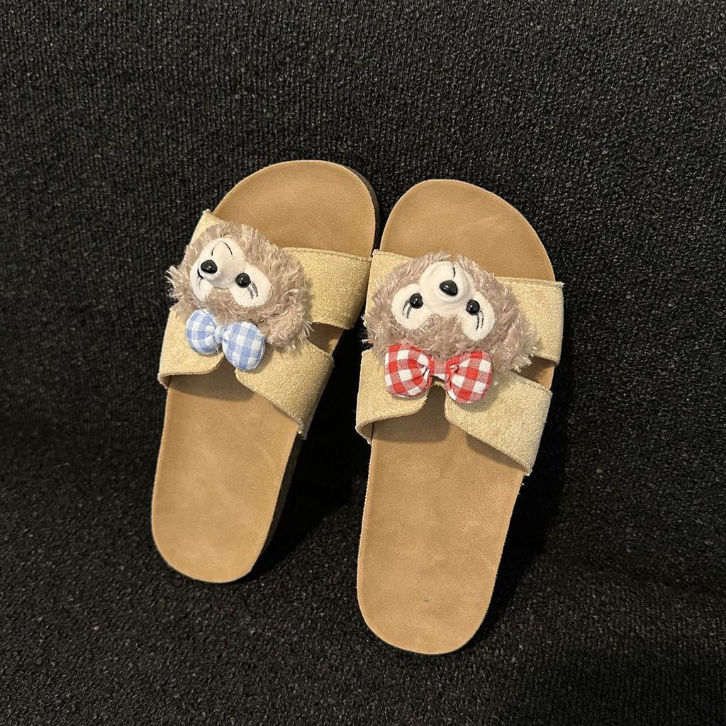 Super Fire Beach Fashion and High-end Outer Wear Versatile 2025 Summer and Autumn New French Cartoon Slippers Women's Height Slippers