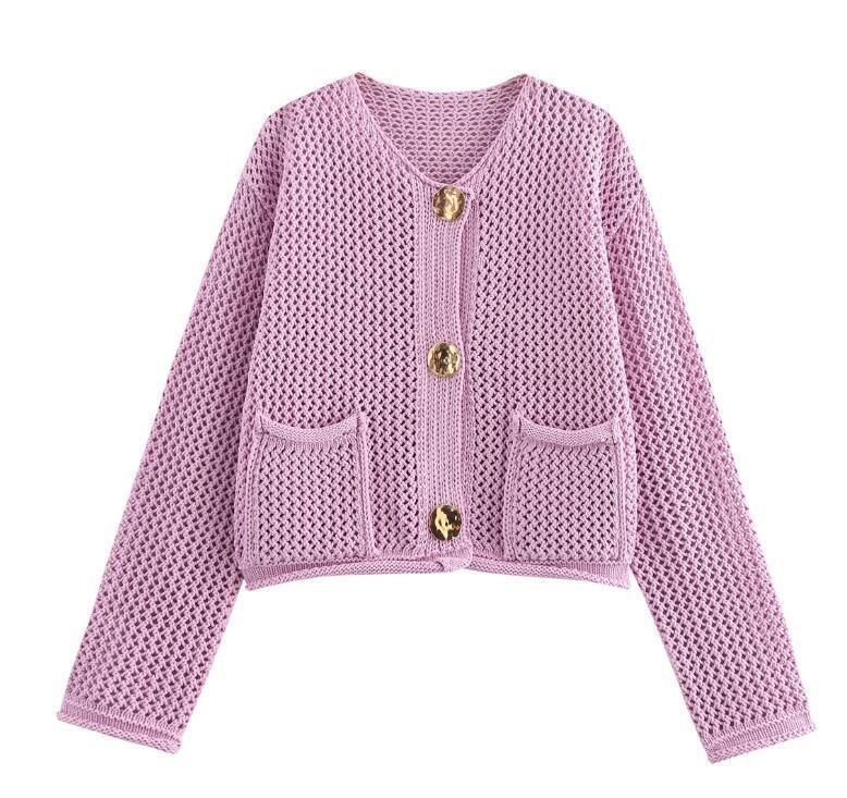 Women's 2024 European & American Knitted Sweater Jacket: 15 Colors, Autumn/Winter, Short Style with Large Pocket & Three Buttons