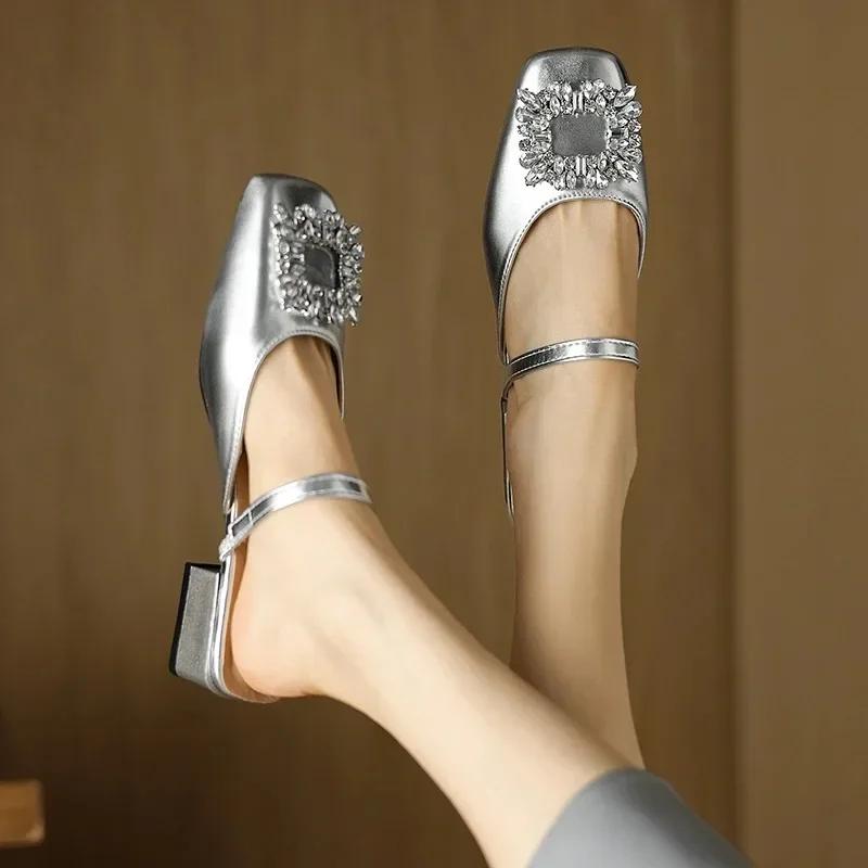 Womens Slippers with Diamond Anti Slip Middle Heel Close Toes Strap 2025 New Summer Outdoor  Fashion Slippers Women Shoes