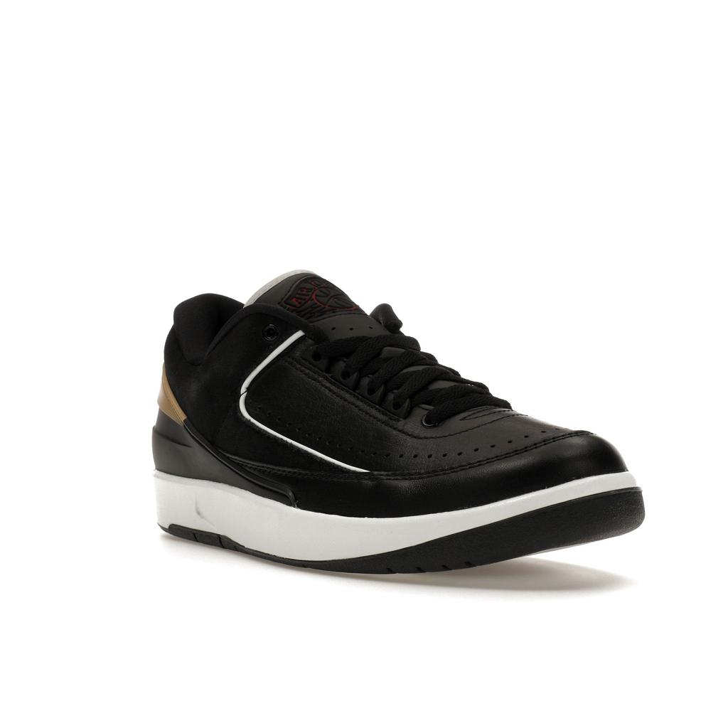 Adidași Femei Air Jordan 2 Retro Low Negru Auriu Metalic Roșu Varsity Alb Off DX4401-001