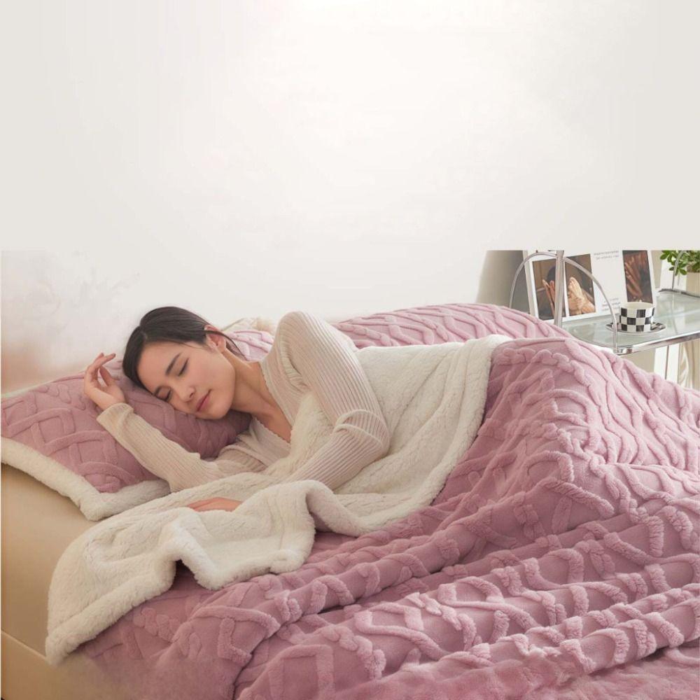 Jacquard Design Coral Velvet Blanket Thicked Office Nap Blanket Rhombus Flannel Blanket  Home