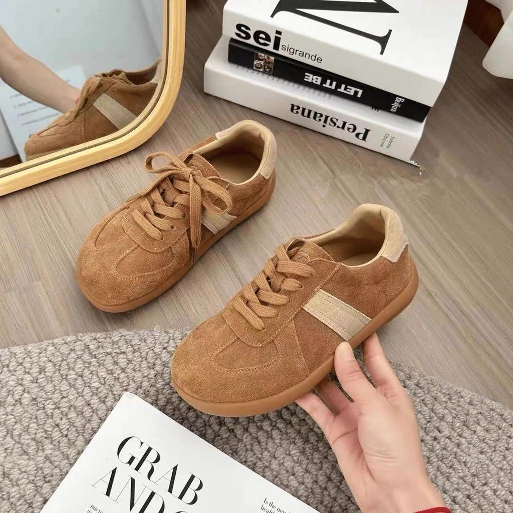 Retro soft leather flat-soled women's shoes 2025 spring and autumn fashion versatile soft-soled lace-up versatile low-top German training shoes