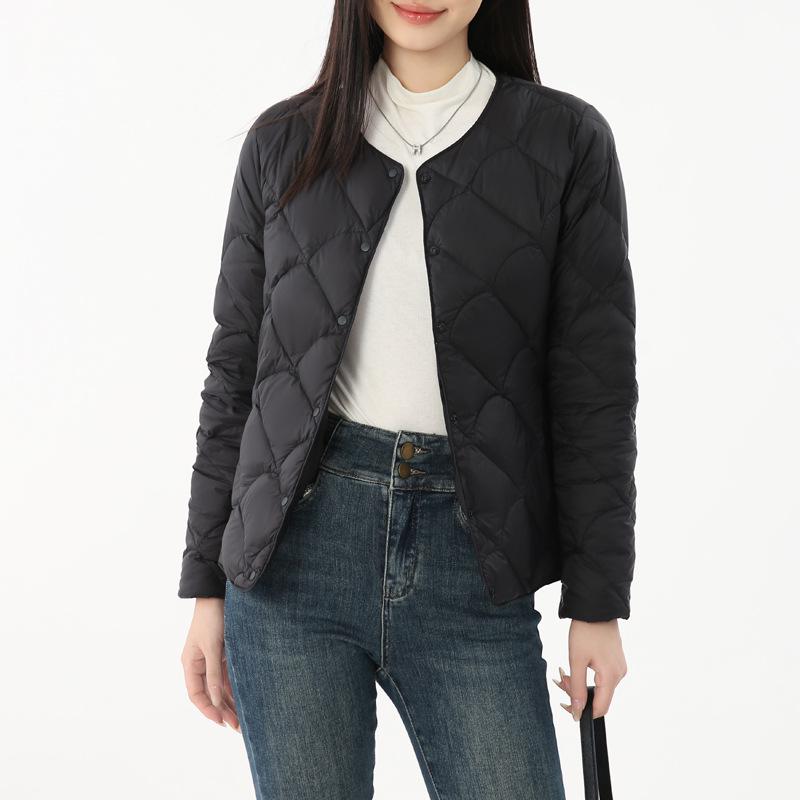 Women's Lightweight Round Neck Down Jacket – Fashionable Plus Size Thin Style with 90% Duck Down Filling.