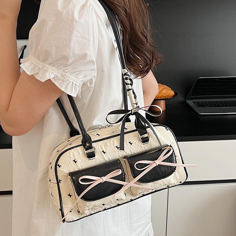 2025 summer new trend shoulder bag commuting high value hand bag fashion casual armpit bag