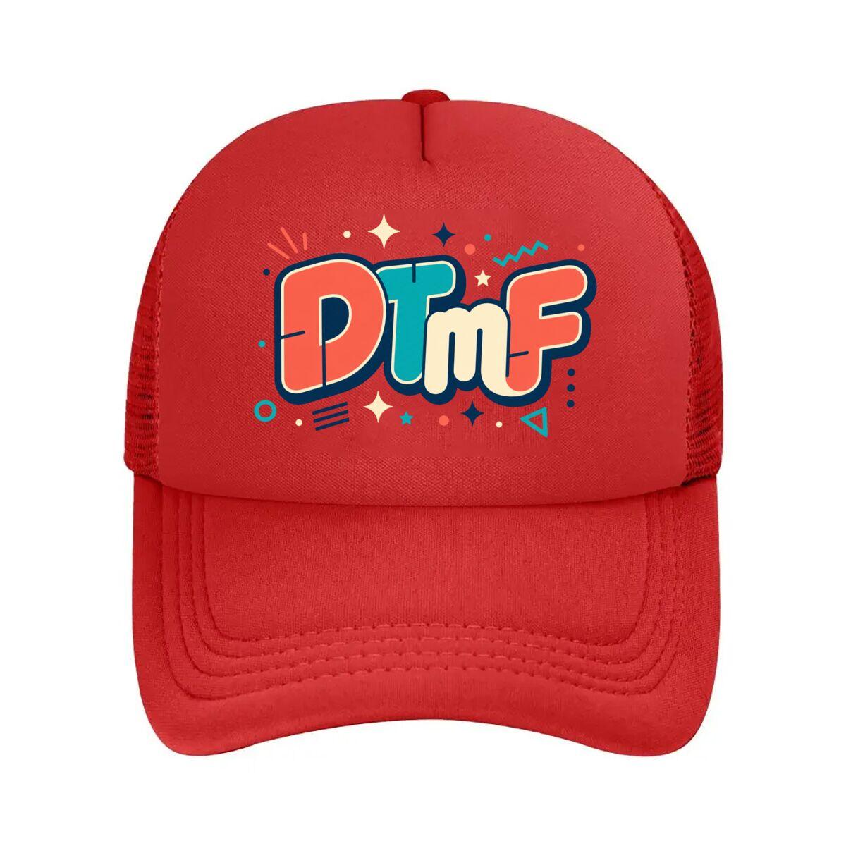 Minimal Dtmf Gradient Wordmark Remix Mesh Baseball Cap Hip Hop Adjustable