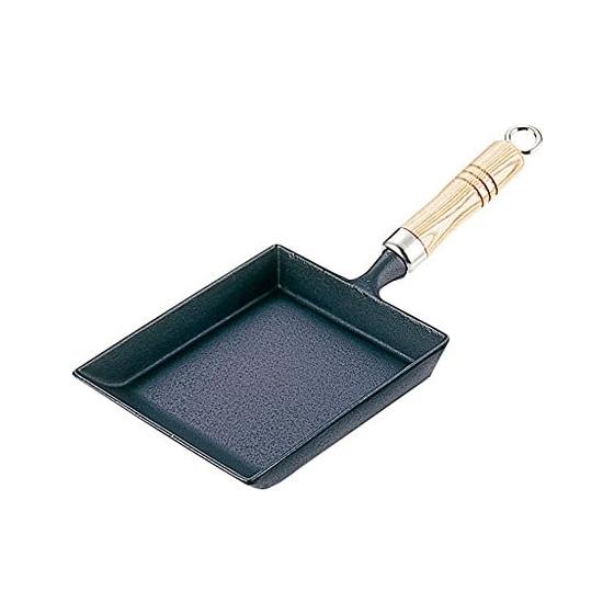 Iwachu Tamagoyaki (with wooden handle) Black baked Inner size 18 x 15cm IH compatible Nanbu Ironware 24017 Black
