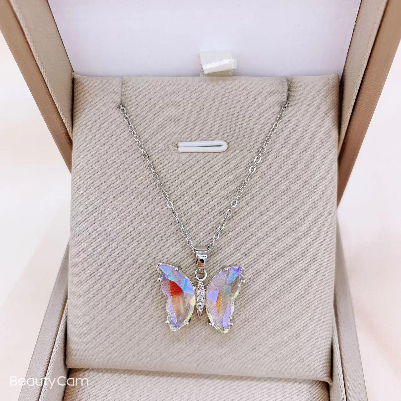 

Ожерелье из титановой стали с бабочкой и градиентным цирконием - модная и элегантная медная подвеска для женщин