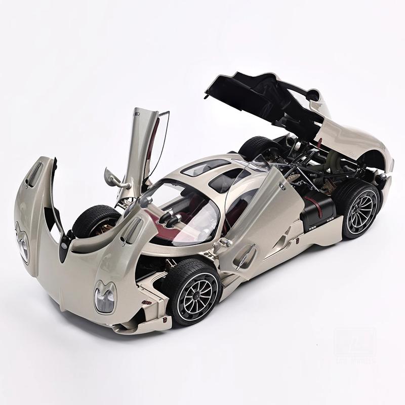 LCD 1:18 for  UTOPIA Utopia Alloy Sports Car Model