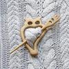 Women Winter Wooden Sweater Brooch Animal Shape Scarf Buckle Shawl Faux Silk Scarf Pin Outfit Accessories