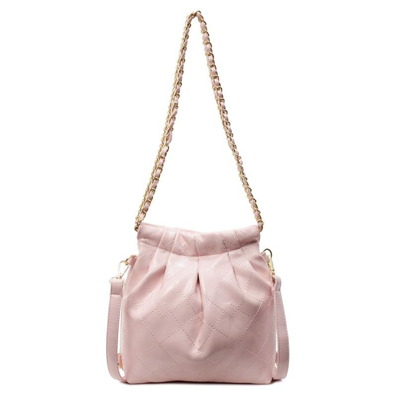 Niche Design Premium Bag Spring New Diamond Chain Bag Fashionable Atmosphere Versatile Commuter Bag Women