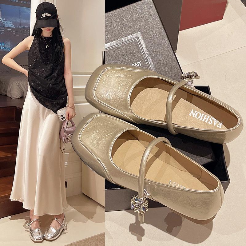 Late evening breeze gentle shoes flat single shoes women's summer 2025 new Mary Jane women's shoes with skirts soft-soled small leather shoes