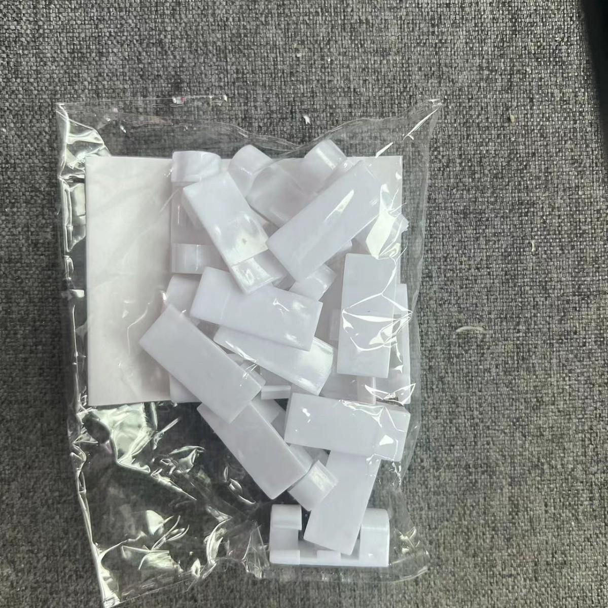 Самоклеящийся зажим-органайзер для кабелей - Без сверления, без следов, аккуратное управление рабочим местом