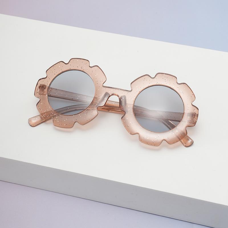 

Cute Floral Round Sunglasses Fashion Glasses for Youngsters Durable PC Frame, Perfect for Outdoor Fun & Fashion Shows коричневый
