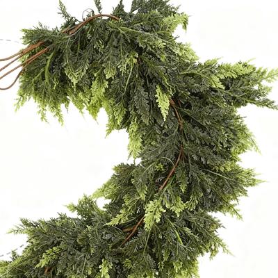 Decorațiuni pentru casă – Flori decorative şi coroane de flori