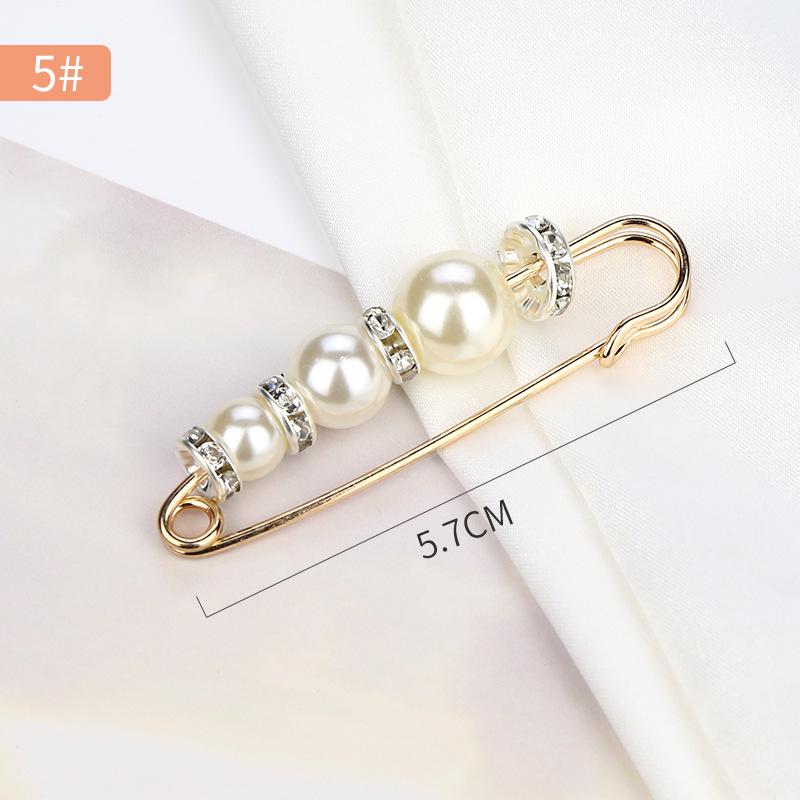 Pearl Anti-Exposure Brooch: Women's Waist-Cinching Pin & Clothing Decoration