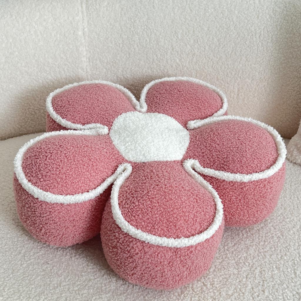 Chic Geometric Flower Throw Pillow - Soft, Washable Polyester Cushion for Bed & Sofa Decor