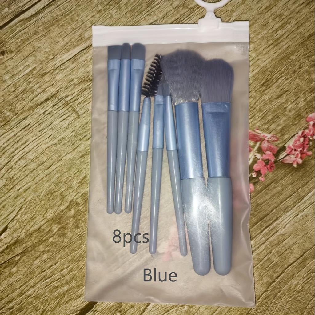 8pcs Portable Makeup Brush Set with Soft Bristles, Mini Beauty Tools, Includes 8 Nylon Makeup Brushes.