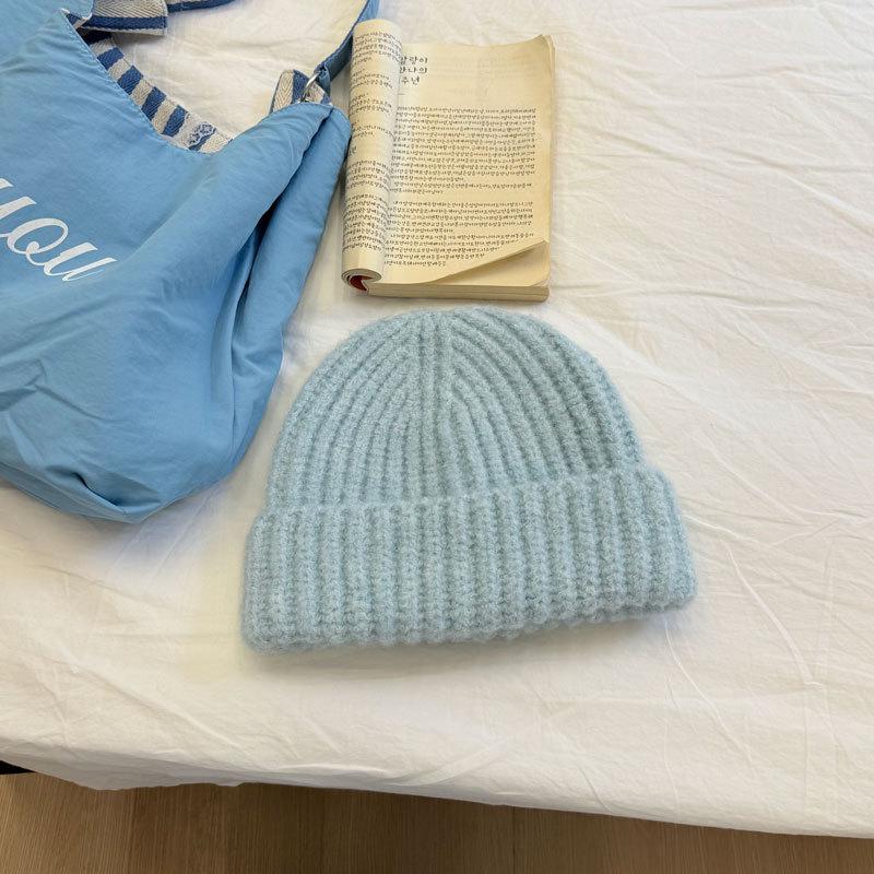 * Light board can be customized * Solid color thick wool hat knitted hat loose warm cold hat autumn and winter simple dome hat