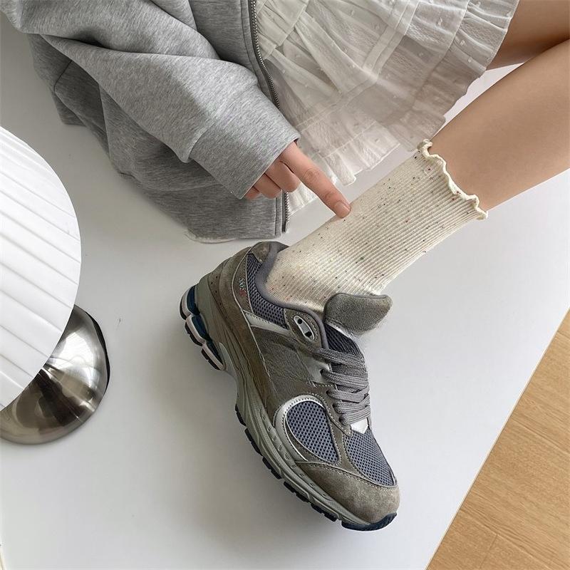 Frühlings- und Herbstsocken mit gepunktetem Garn in Cremefarbe und Aprikotfarbe, Baumwollsocken bis zur Wade für Damen, Trendige Frotteesocken