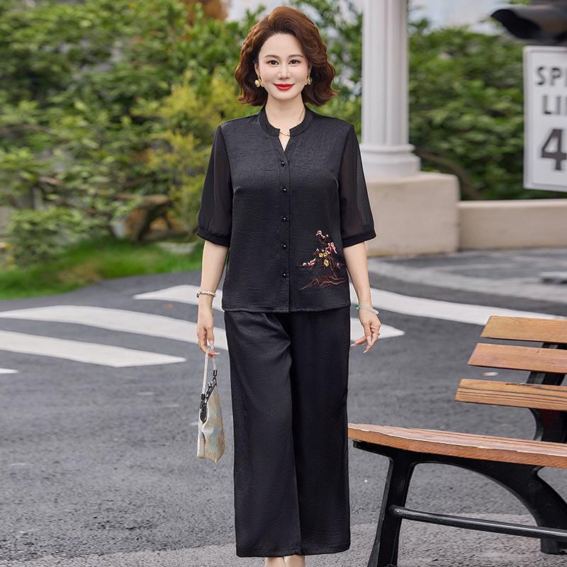 Mom's Stylish 2026 Summer Short-Sleeved Silk Blouse and T-Shirt Set for Middle-Aged and Elderly Women