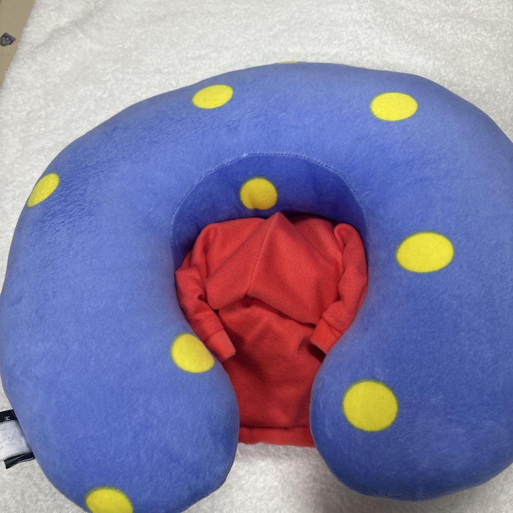 [USED] BT21 TATA Hooded Neck Pillow BTS V