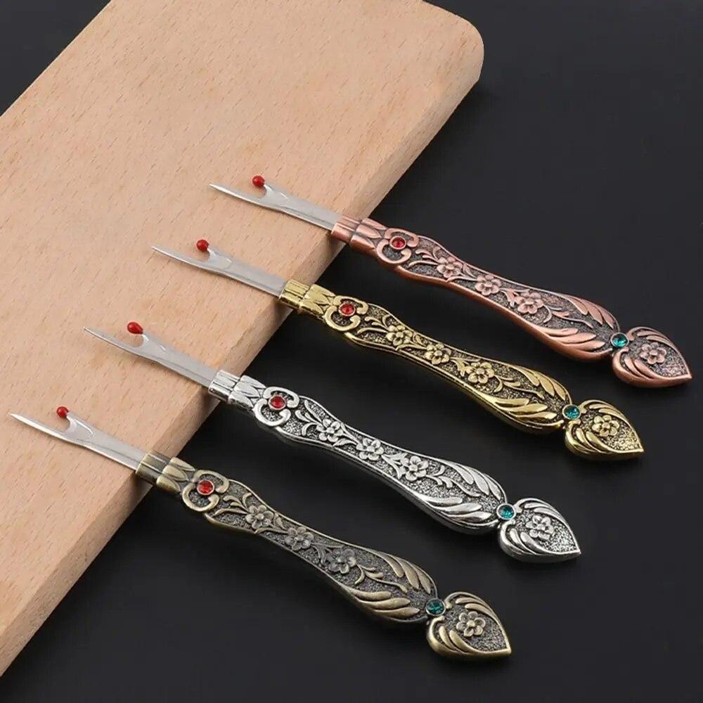 Poignée en alliage de Zinc Vintage, coupe-fil artisanal, découseur de point, dissolvant de fil à coudre, point de croix, travaux d'aiguille